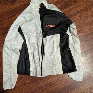 adidas - Women's Terrex Trail Running Windbreaker Jacket